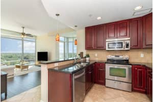 101 S EOLA DR #910, ORLANDO, FL 32801 - MLS#MFRTB8420600
