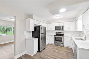 5340 SANTA MONICA BOULEVARD, JACKSONVILLE, FL 32207 - MLS#MFRTB8420627