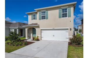 1800 Post Oak Dr, DAVENPORT