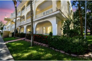2222 Norwegian Dr #18, CLEARWATER