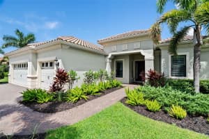 8236 LARKSPUR CIRCLE, SARASOTA, FL 34241 - MLS#MFRTB8420751