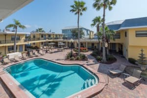 16333 Gulf Blvd #204, REDINGTON BEACH