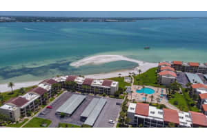 855 BAYWAY BOULEVARD, CLEARWATER BEACH, FL 33767 - MLS#MFRTB8420758