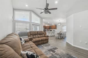 301 SUGAR CREEK DRIVE, PLANT CITY, FL 33563 - MLS#MFRTB8420763