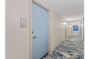 1 KEY CAPRI #611E, TREASURE ISLAND, FL 33706 - MLS#MFRTB8420788