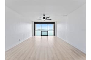 1 KEY CAPRI #611E, TREASURE ISLAND, FL 33706 - MLS#MFRTB8420788