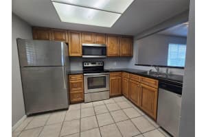 6312 NEWTOWN CIRCLE, TAMPA, FL 33615 - MLS#MFRTB8420803