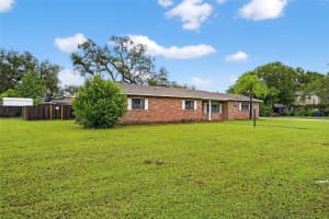 4706 LINEBAUGH AVENUE, TAMPA, FL 33617 - MLS#MFRTB8420806