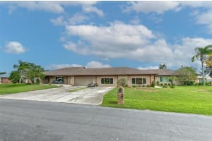 2515 Parkland Dr, LAKELAND