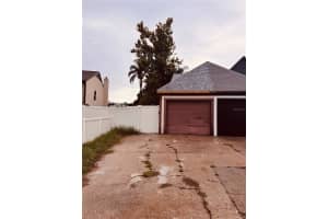 MLS# MFRTB8420913, Tampa, Florida 33624