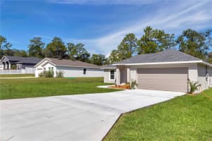 14 LOCUST LOOP COURSE, OCALA, FL 34472 Sold 10/02/25