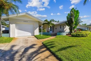 1045 44TH AVENUE, ST PETERSBURG, FL 33703 - MLS#MFRTB8421026