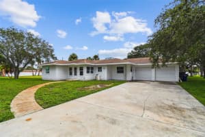 100 1ST STREET, BELLEAIR BEACH, FL 33786 - MLS#MFRTB8421051