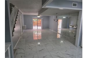 11703 WESSON CIRCLE, TAMPA, FL 33618 - MLS#MFRTB8421065