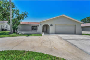 11121 Peppertree Ln, PORT RICHEY