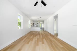 1515 KNOLLWOOD STREET, TAMPA, FL 33610 - MLS#MFRTB8421108
