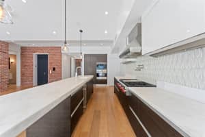 465 CENTRAL AVENUE, ST PETERSBURG, FL 33701 - MLS#MFRTB8421123