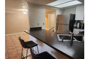 1003 BAYSHORE BOULEVARD, SAFETY HARBOR, FL 34695 Sold 10/07/25