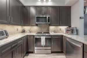 700 HARBOUR ISLAND BOULEVARD, TAMPA, FL 33602 - MLS#MFRTB8421214