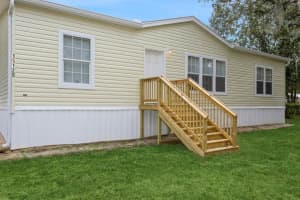15128 CARLTON LAKE ROAD, WIMAUMA, FL 33598 Sold 09/30/25
