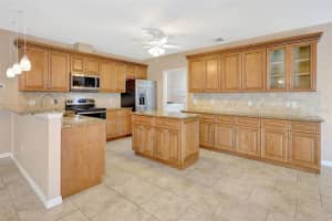 2450 RIO DE JANEIRO AVENUE, PUNTA GORDA, FL 33983 - MLS#MFRTB8421269