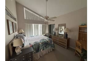 13111 BOCA CIEGA AVENUE, MADEIRA BEACH, FL 33708 - MLS#MFRTB8421315