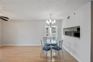 6810 STONES THROW CIRCLE, ST PETERSBURG, FL 33710 - MLS#MFRTB8421363