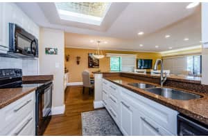 36750 US HIGHWAY 19 #21-301, PALM HARBOR, FL 34683 - MLS#MFRTB8421396