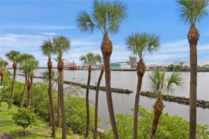 928 HEMINGWAY CIRCLE, TAMPA, FL 33602 - MLS#MFRTB8421415