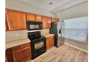 8509 GABLEBEND WAY, TAMPA, FL 33647 Sold 10/01/25