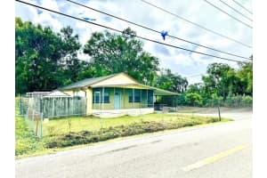 904 SOUTHERN AVENUE, LAKELAND, FL 33815 - MLS#MFRTB8421469