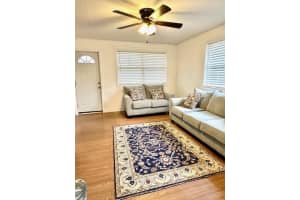 904 SOUTHERN AVENUE, LAKELAND, FL 33815 - MLS#MFRTB8421469