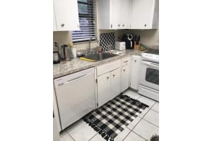 1000 TARPON WOODS BOULEVARD, PALM HARBOR, FL 34685 - MLS#MFRTB8421496