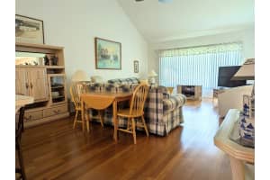 8101 BARDMOOR PLACE, SEMINOLE, FL 33777 - MLS#MFRTB8421505
