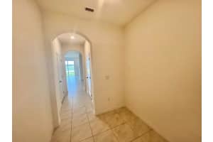 1045 BLUE JAY DRIVE, DAVENPORT, FL 33837 - MLS#MFRTB8421521
