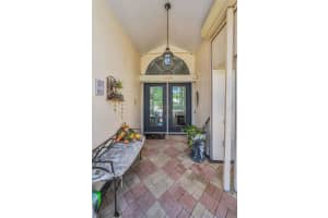 1828 EAGLE TRACE BOULEVARD, PALM HARBOR, FL 34685 Sold 10/31/25