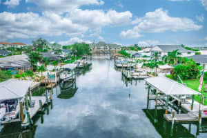 6322 BALBOA LANE, APOLLO BEACH, FL 33572 - MLS#MFRTB8421641