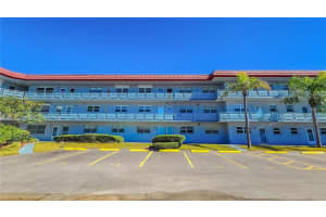 5660 80TH STREET, ST PETERSBURG, FL 33709 - MLS#MFRTB8421655