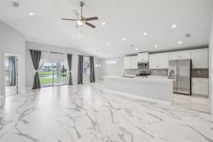 4036 SHEARWATER STREET, LAKELAND, FL 33811 - MLS#MFRTB8421731