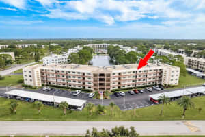 7975 58th Ave N #409, ST PETERSBURG