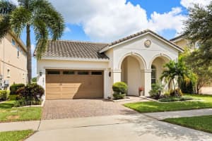 9871 WINNINGTON STREET, ORLANDO, FL 32832 - MLS#MFRTB8421751