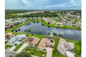 2307 EMERALD LAKE DRIVE, SUN CITY CENTER, FL 33573 - MLS#MFRTB8421755