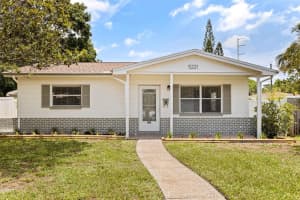 5221 4th Ave N, ST PETERSBURG