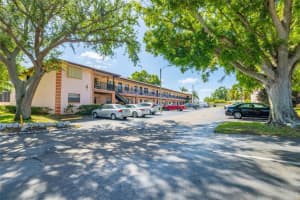 13250 Ridge Rd #4b3, LARGO