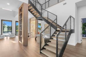 4441 POMPANO DRIVE, ST PETERSBURG, FL 33705 - MLS#MFRTB8421867