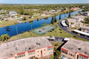 206 Dogwood Cir, SEMINOLE