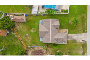 3302 GARDEN AVENUE, SPRING HILL, FL 34609 Sold 10/21/25