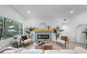 12571 136TH LANE, LARGO, FL 33774 - MLS#MFRTB8421996