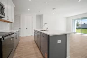 2949 STEWART CREEK CIRCLE, PLANT CITY, FL 33565 - MLS#MFRTB8421999