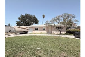 408 39th Ave, ST PETE BEACH